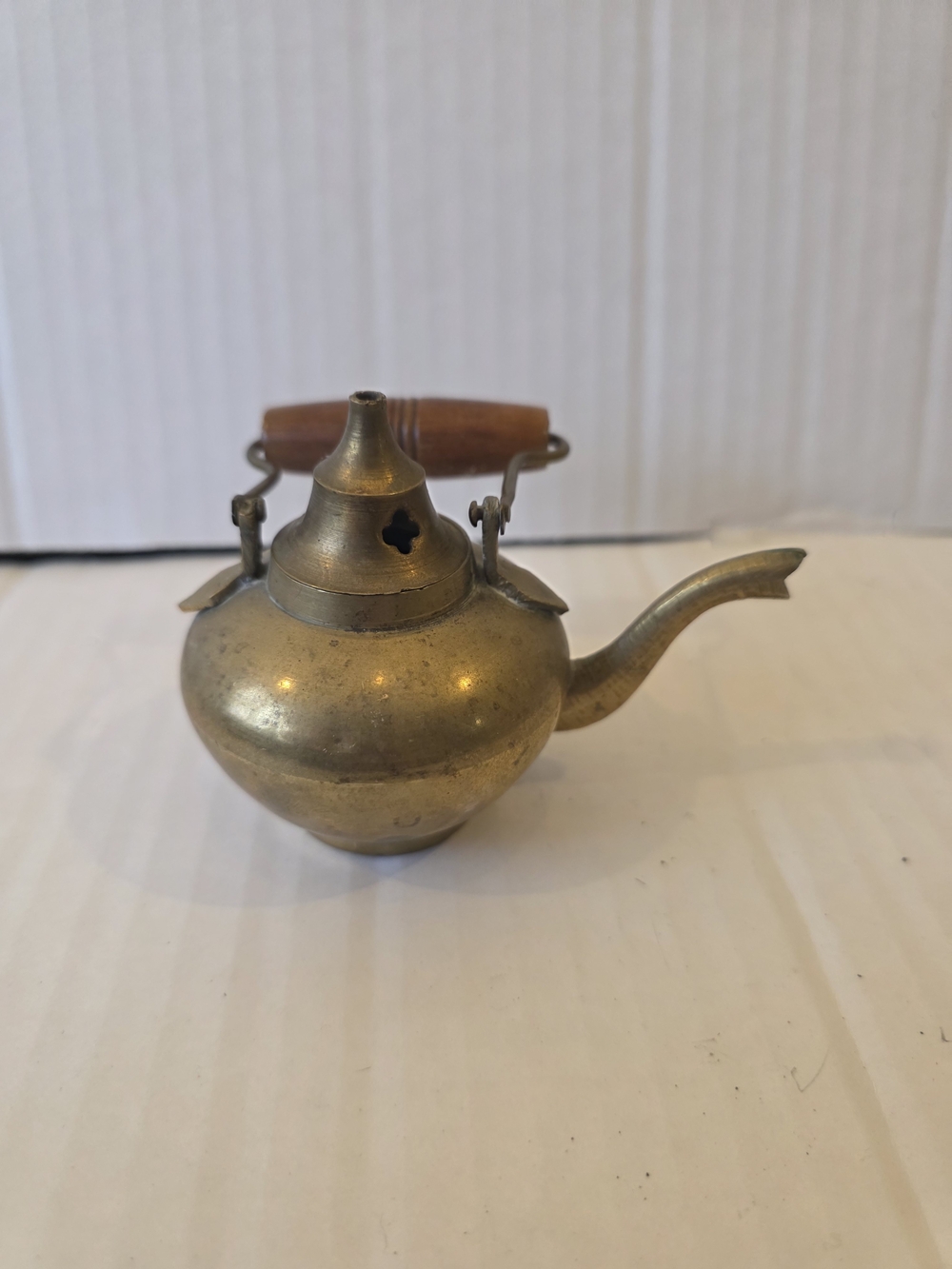 Vintahe Brass Teapot with Wooden Handle - Antique Style Brass Finish